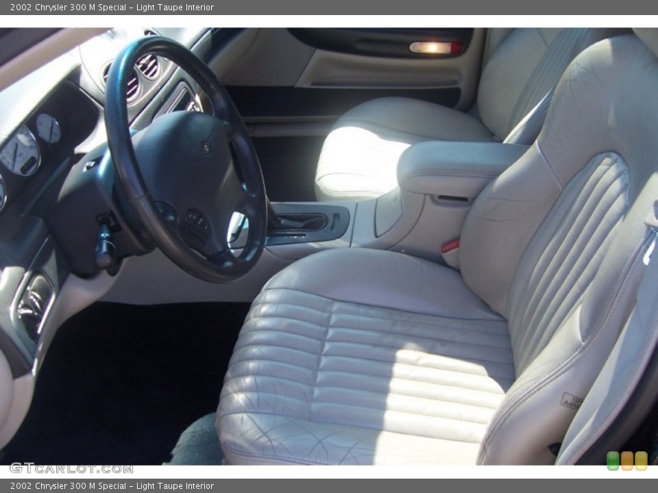 Light Taupe Interior Photo for the 2002 Chrysler 300 M Special #66561069