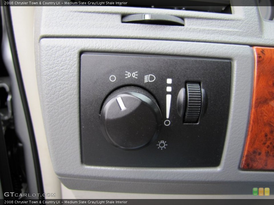 Medium Slate Gray/Light Shale Interior Controls for the 2008 Chrysler Town & Country LX #66563148