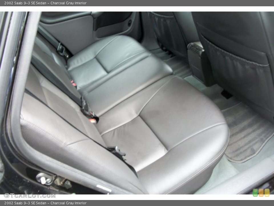 Charcoal Gray Interior Photo for the 2002 Saab 9-3 SE Sedan #66566007