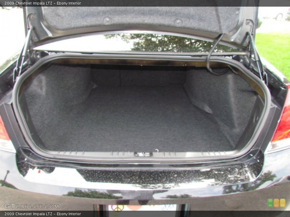 Ebony Interior Trunk for the 2009 Chevrolet Impala LTZ #66580058