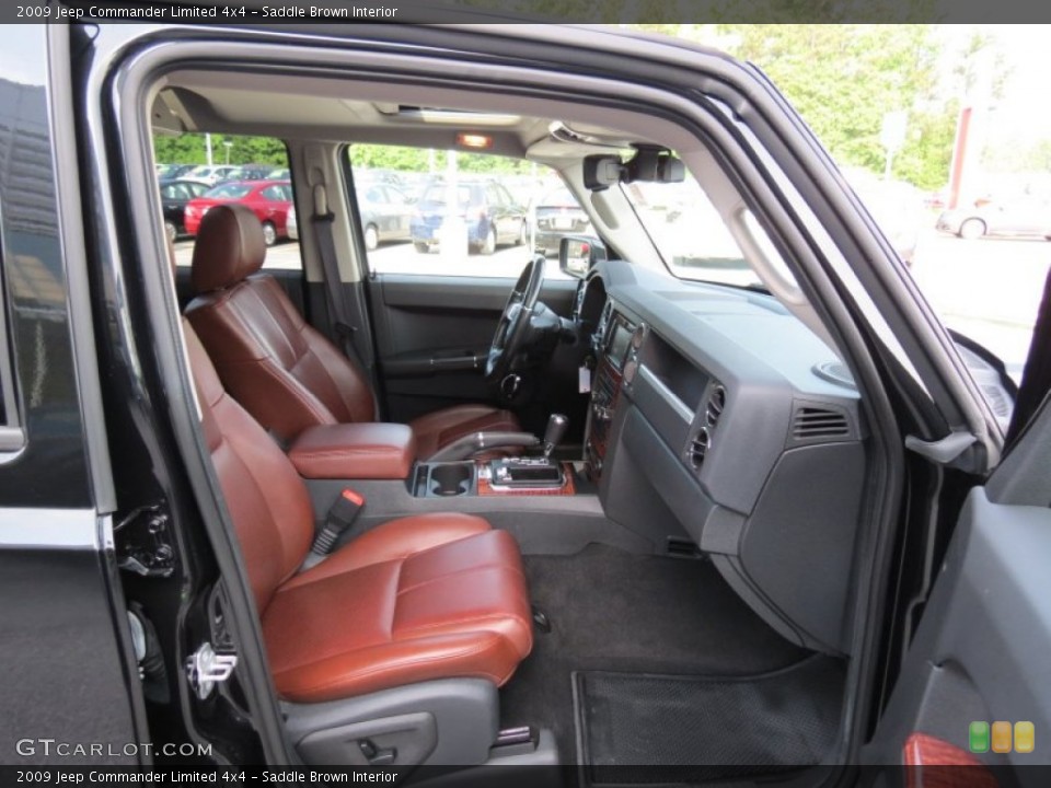 Saddle Brown Interior Photo for the 2009 Jeep Commander Limited 4x4 #66588627