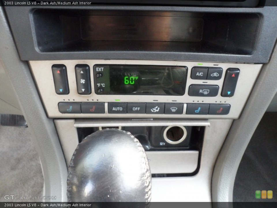 Dark Ash/Medium Ash Interior Controls for the 2003 Lincoln LS V8 #66601043