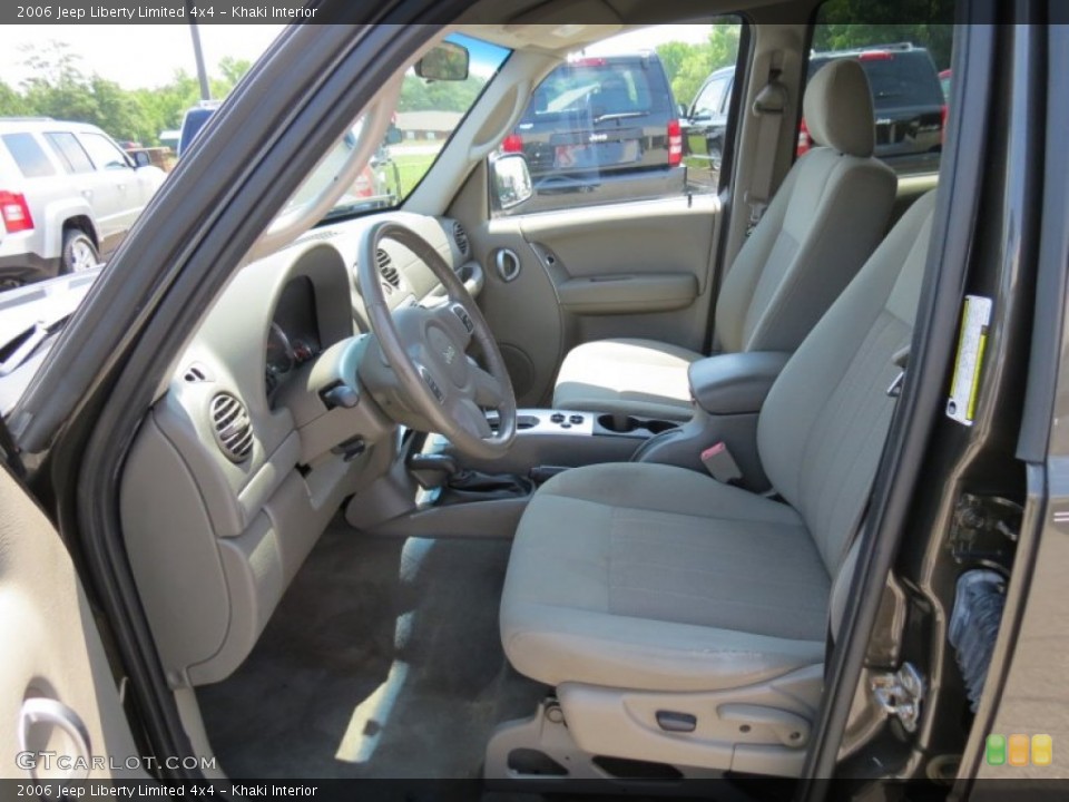 Khaki Interior Photo for the 2006 Jeep Liberty Limited 4x4 #66607544