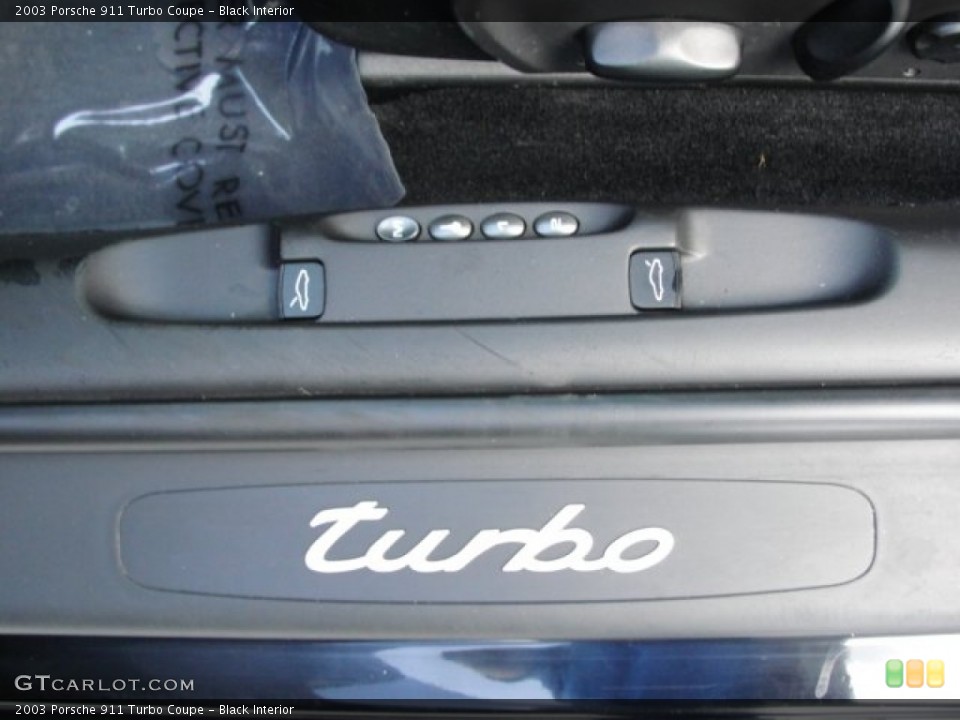 Black Interior Controls for the 2003 Porsche 911 Turbo Coupe #66608400