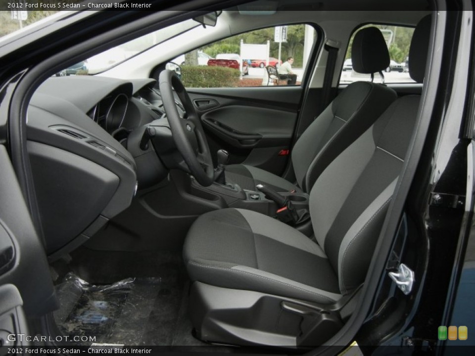 Charcoal Black Interior Photo for the 2012 Ford Focus S Sedan #66610035