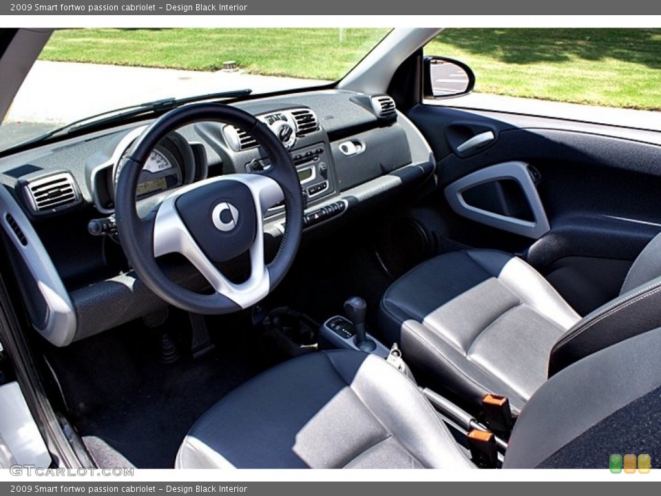 Design Black Interior Dashboard for the 2009 Smart fortwo passion cabriolet #66616832