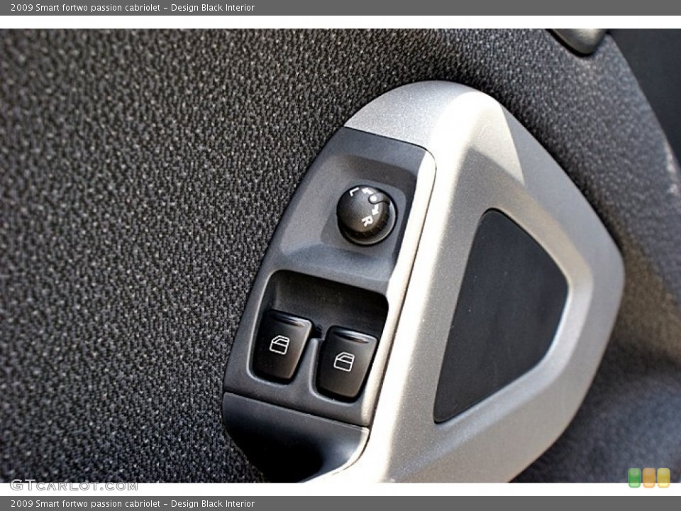 Design Black Interior Controls for the 2009 Smart fortwo passion cabriolet #66616970