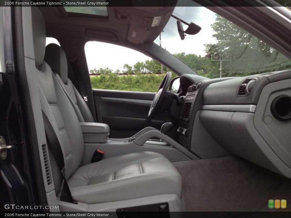 Stone/Steel Grey Interior Photo for the 2006 Porsche Cayenne Tiptronic #66633971