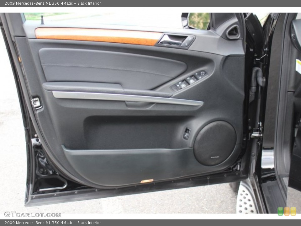 Black Interior Door Panel for the 2009 Mercedes-Benz ML 350 4Matic #66635858