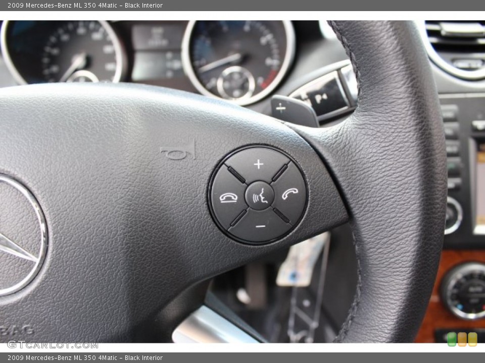 Black Interior Controls for the 2009 Mercedes-Benz ML 350 4Matic #66635930
