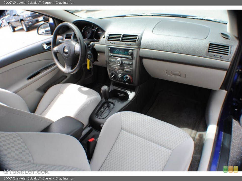 Gray Interior Dashboard for the 2007 Chevrolet Cobalt LT Coupe #66637769