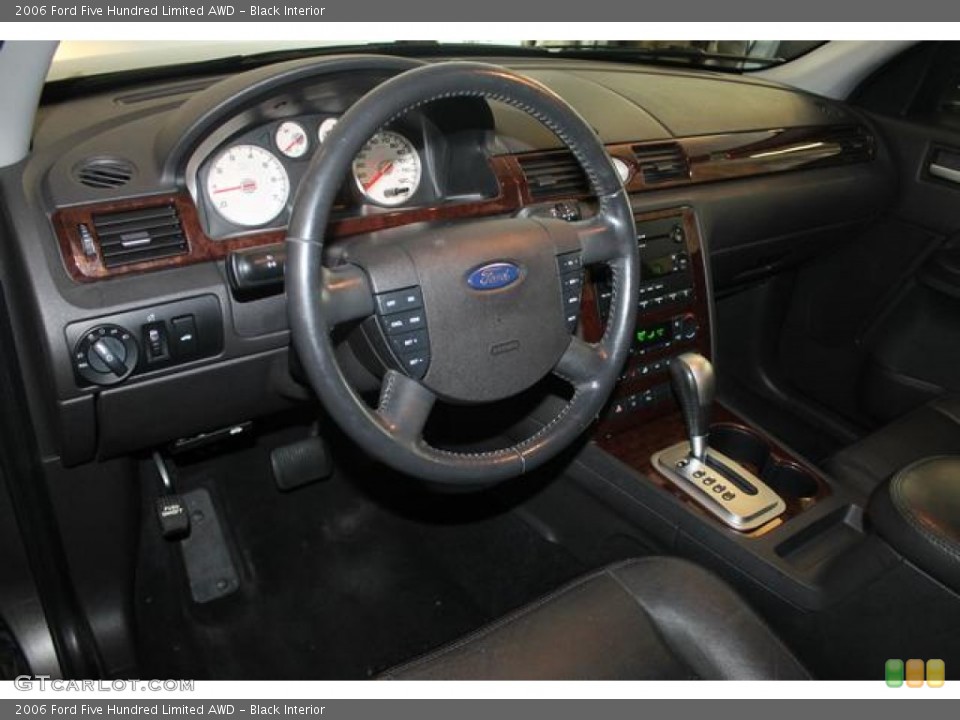 Black Interior Photo for the 2006 Ford Five Hundred Limited AWD #66660059