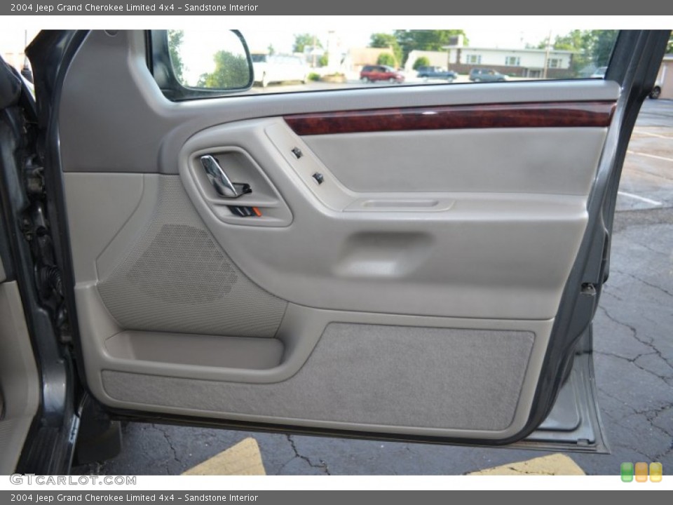 Sandstone Interior Door Panel for the 2004 Jeep Grand Cherokee Limited 4x4 #66666803
