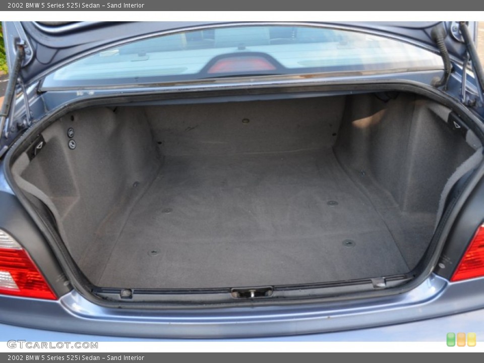 Sand Interior Trunk for the 2002 BMW 5 Series 525i Sedan #66666938
