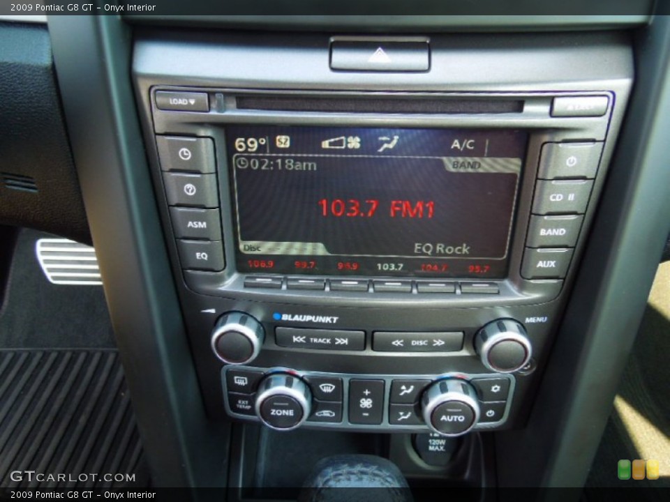 Onyx Interior Controls for the 2009 Pontiac G8 GT #66667613