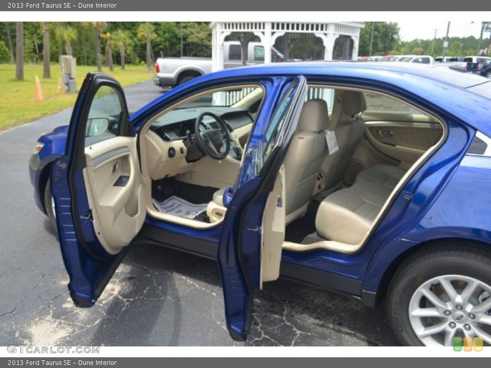 Dune Interior Photo for the 2013 Ford Taurus SE #66673919