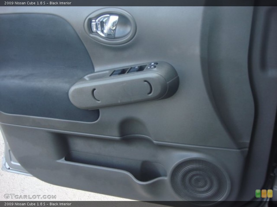 Black Interior Door Panel for the 2009 Nissan Cube 1.8 S #66696896