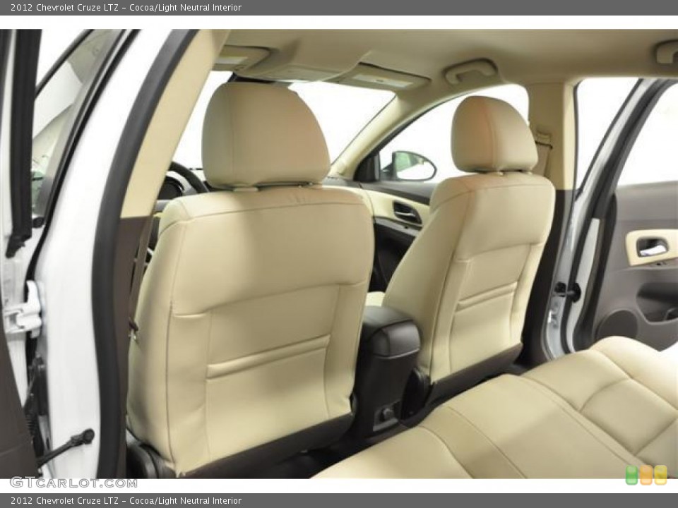 Cocoa/Light Neutral Interior Photo for the 2012 Chevrolet Cruze LTZ #66698519