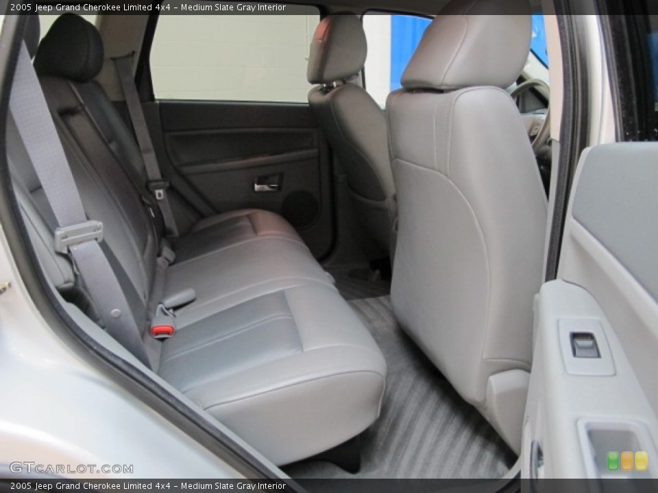 Medium Slate Gray Interior Rear Seat for the 2005 Jeep Grand Cherokee Limited 4x4 #66712292