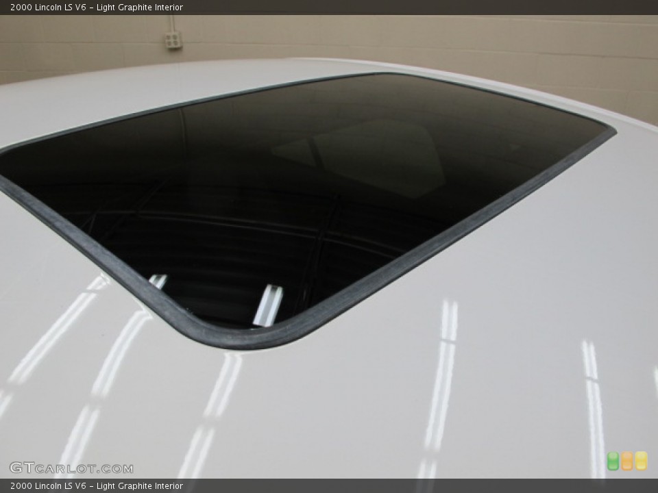 Light Graphite Interior Sunroof for the 2000 Lincoln LS V6 #66712594