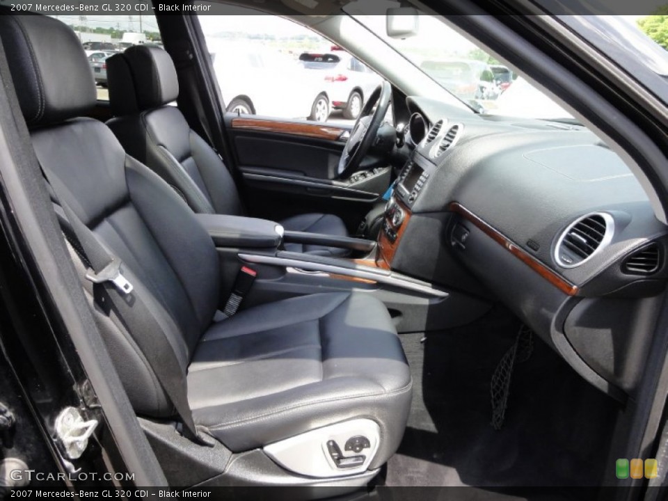 Black Interior Photo for the 2007 Mercedes-Benz GL 320 CDI #66715970