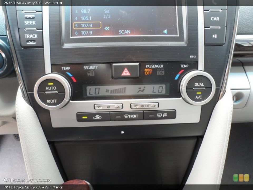 Ash Interior Controls for the 2012 Toyota Camry XLE #66716117