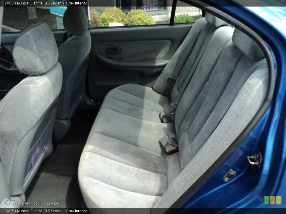 Gray Interior Rear Seat for the 2005 Hyundai Elantra GLS Sedan #66717185