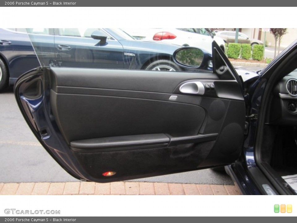 Black Interior Door Panel for the 2006 Porsche Cayman S #66733190