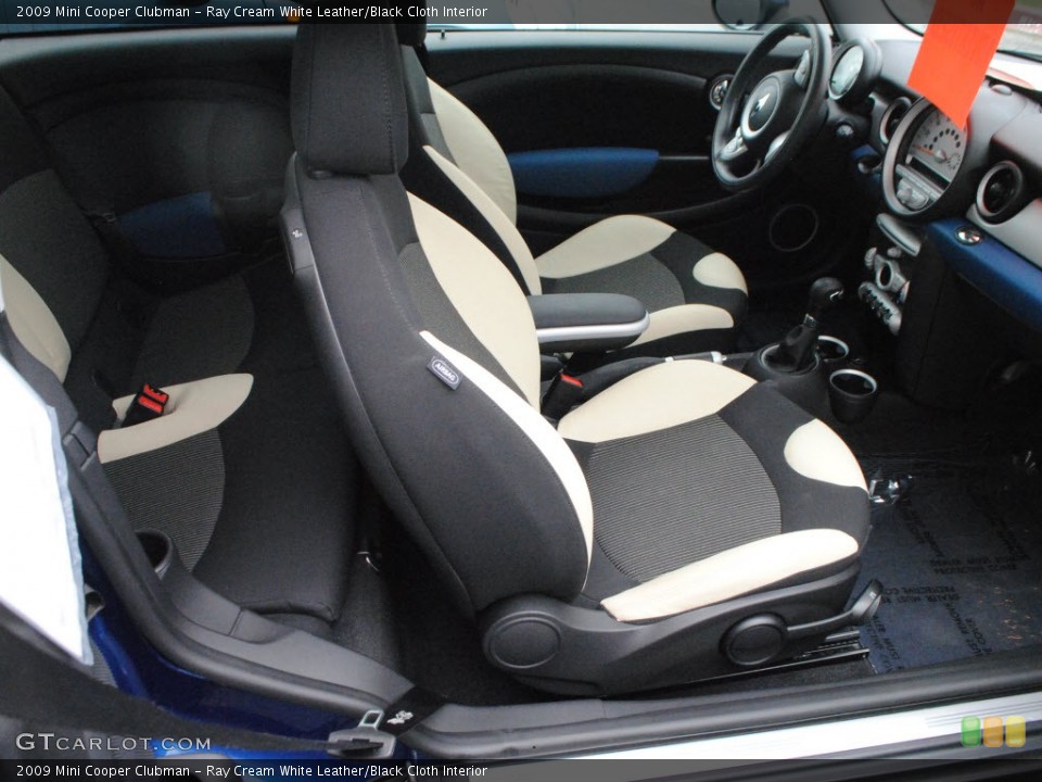 Ray Cream White Leather/Black Cloth Interior Photo for the 2009 Mini Cooper Clubman #66744697
