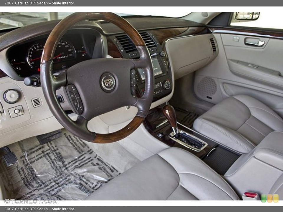 Shale Interior Prime Interior for the 2007 Cadillac DTS Sedan #66758104
