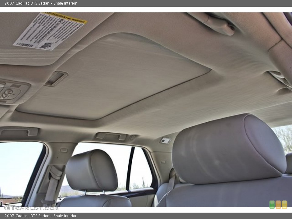 Shale Interior Sunroof for the 2007 Cadillac DTS Sedan #66758161