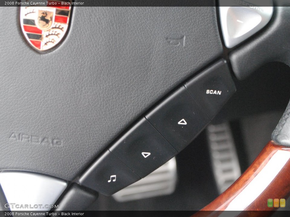 Black Interior Controls for the 2008 Porsche Cayenne Turbo #66766379