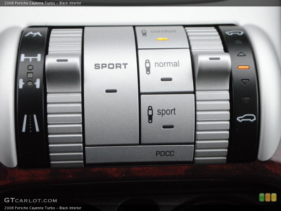 Black Interior Controls for the 2008 Porsche Cayenne Turbo #66766382