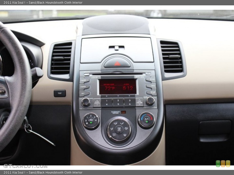 Sand/Black Houndstooth Cloth Interior Controls for the 2011 Kia Soul ! #66776201