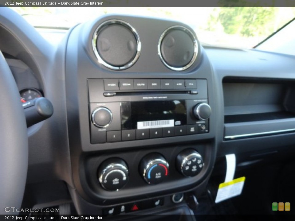 Dark Slate Gray Interior Controls for the 2012 Jeep Compass Latitude #66777395