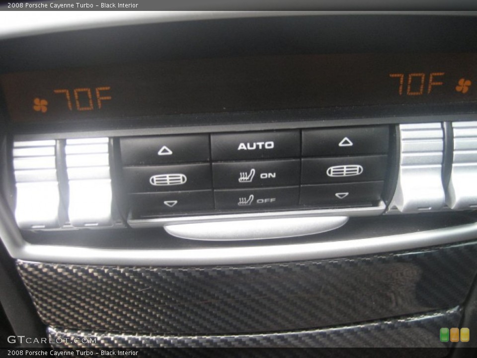 Black Interior Controls for the 2008 Porsche Cayenne Turbo #66778775
