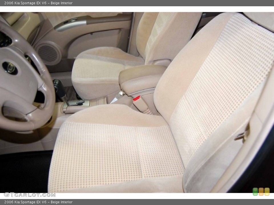 Beige Interior Photo for the 2006 Kia Sportage EX V6 #66778961