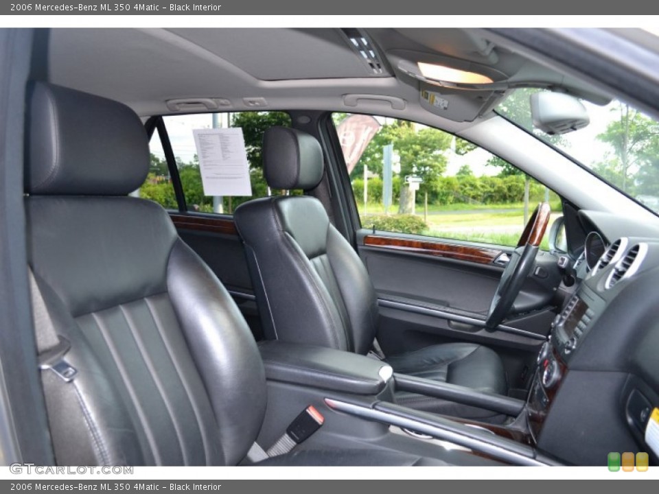 Black Interior Photo for the 2006 Mercedes-Benz ML 350 4Matic #66784577