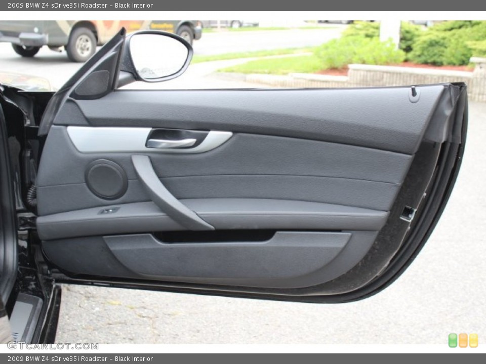 Black Interior Door Panel for the 2009 BMW Z4 sDrive35i Roadster #66831032