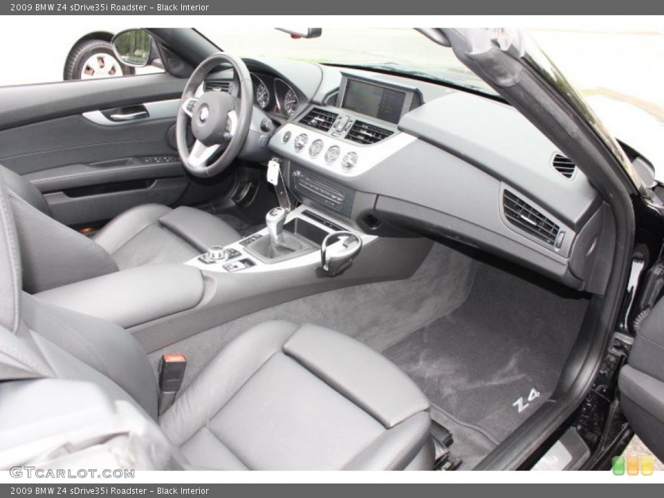 Black Interior Dashboard for the 2009 BMW Z4 sDrive35i Roadster #66831041