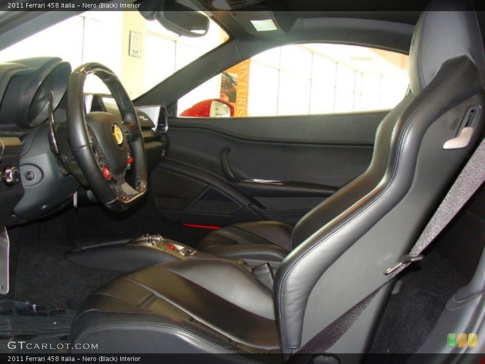 Nero (Black) Interior Photo for the 2011 Ferrari 458 Italia #66834074