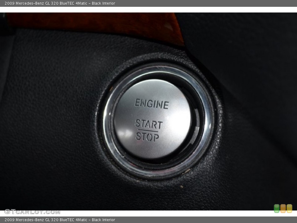 Black Interior Controls for the 2009 Mercedes-Benz GL 320 BlueTEC 4Matic #66846809