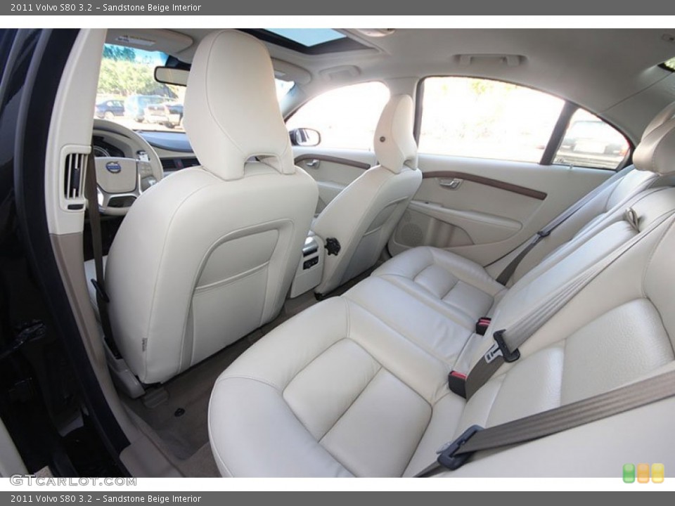 Sandstone Beige Interior Photo for the 2011 Volvo S80 3.2 #66847115