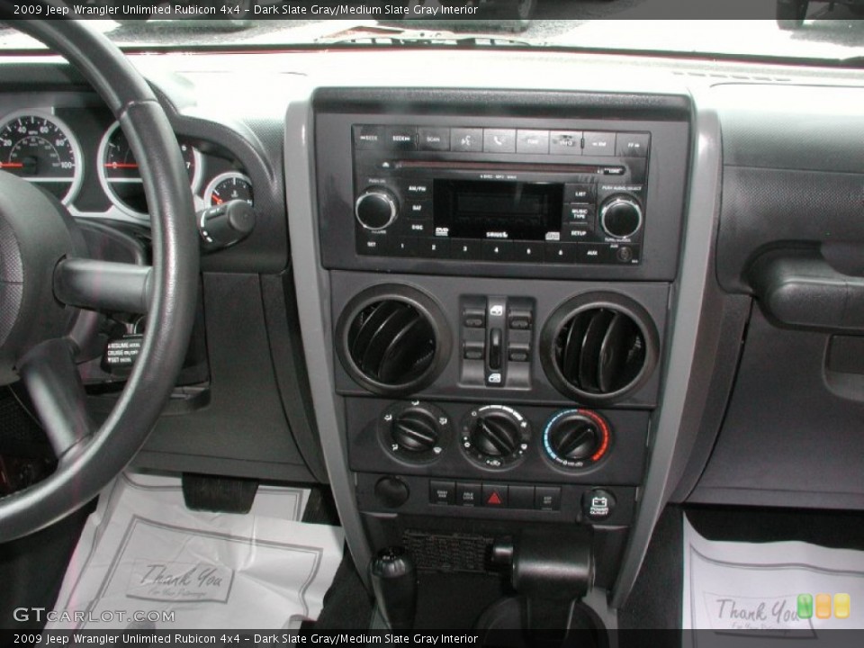 Dark Slate Gray/Medium Slate Gray Interior Controls for the 2009 Jeep Wrangler Unlimited Rubicon 4x4 #66850376