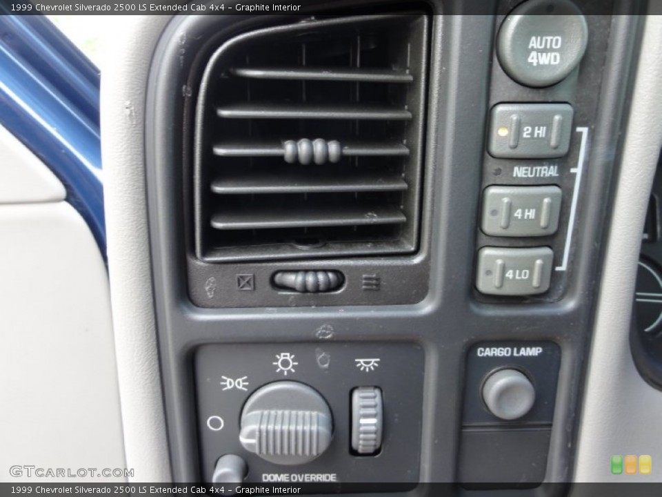 Graphite Interior Controls for the 1999 Chevrolet Silverado 2500 LS Extended Cab 4x4 #66855869