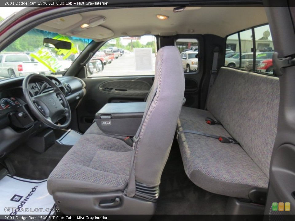 Mist Gray Interior Photo for the 2001 Dodge Ram 1500 SLT Club Cab #66862695