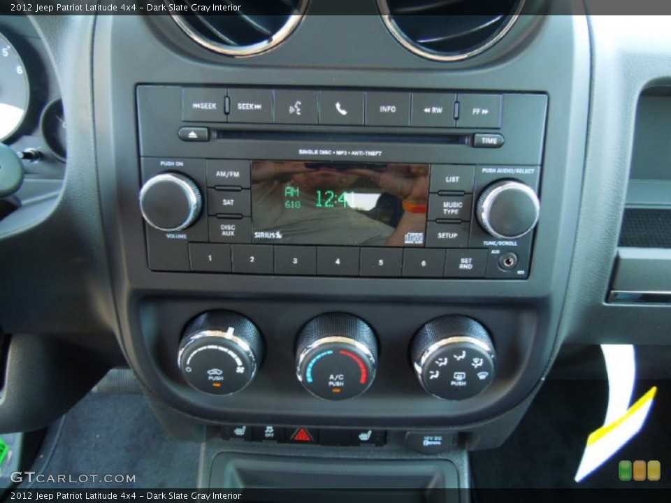 Dark Slate Gray Interior Controls for the 2012 Jeep Patriot Latitude 4x4 #66867830