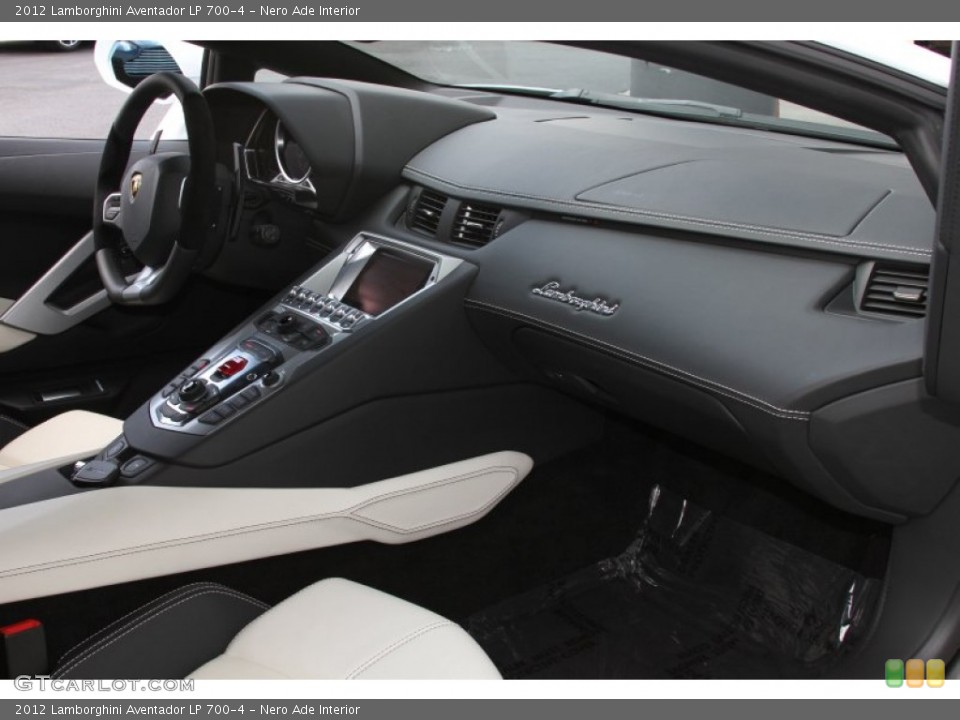 Nero Ade Interior Dashboard for the 2012 Lamborghini Aventador LP 700-4 #66871985