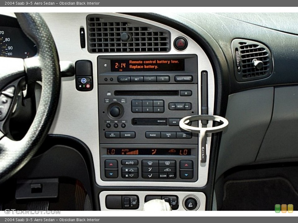 Obsidian Black Interior Controls for the 2004 Saab 9-5 Aero Sedan #66884449