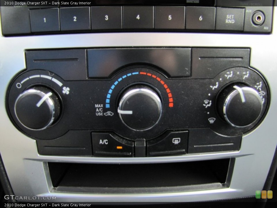 Dark Slate Gray Interior Controls for the 2010 Dodge Charger SXT #66888787